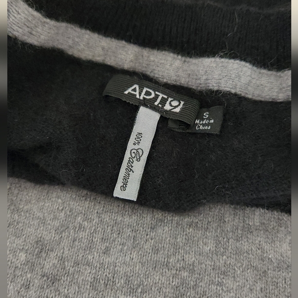 100% Cashmere Striped Grey & Black Women's Sweater Size S - Picture 4 of 10